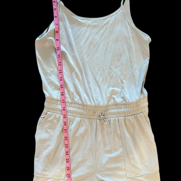 Women’s FLX Strappy Shorts Romper Sand Trap NWT Size Small - Picture 7 of 9
